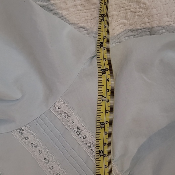 BARBIZON vintage gown baby blue size medium to small floral detail - Picture 13 of 14